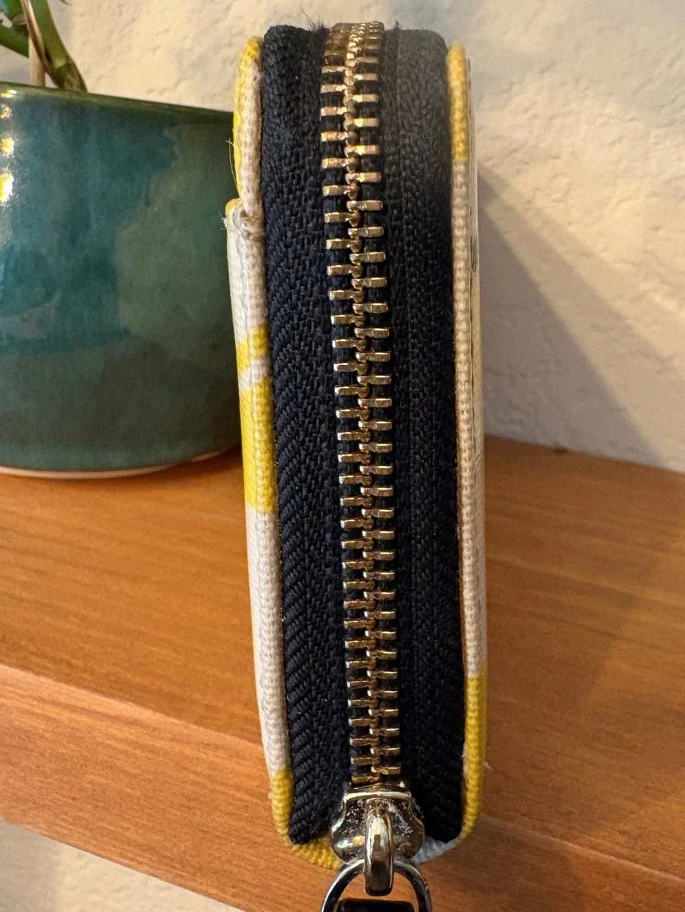KATE SPADE - That’s Bananas Yellow Canvas Wallet